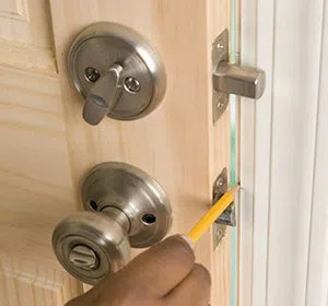 Community Locksmith Store Garland, TX 972-512-6369 Community Locksmith Store Garland, TX 972-512-6369 - unlock-door